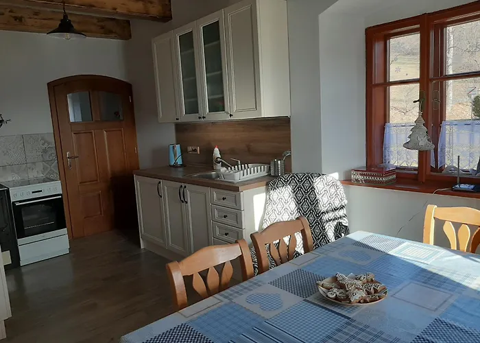 Ctyrlistek Lejlighed Husinetz